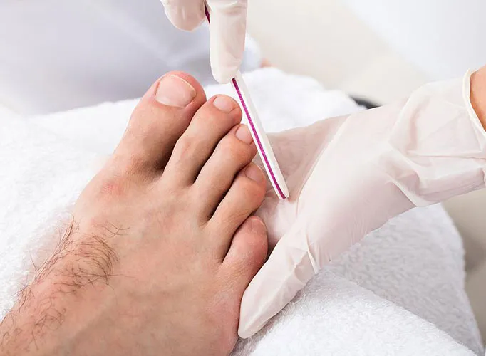 Pedicure til mand